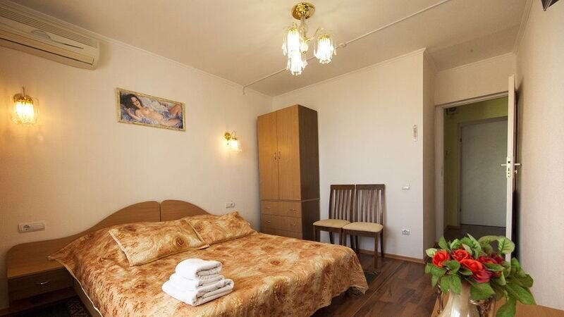 Семейный плюс 2-местный 2-комнатный (корпус 1)