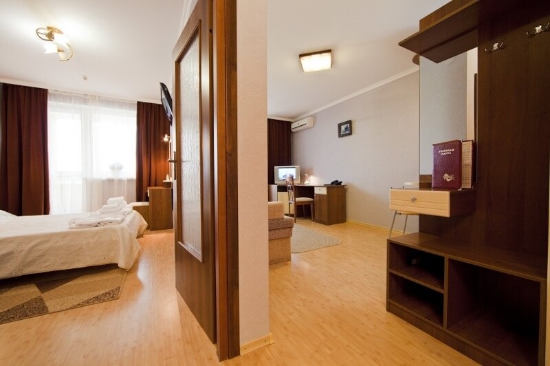 Семейный плюс 2-местный 2-комнатный (корпус 2)