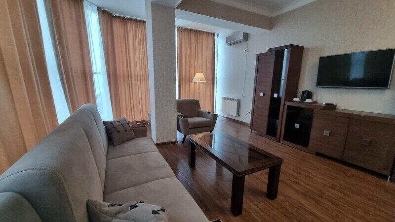 Люкс 2-местный 2-комнатный (корпус 4)