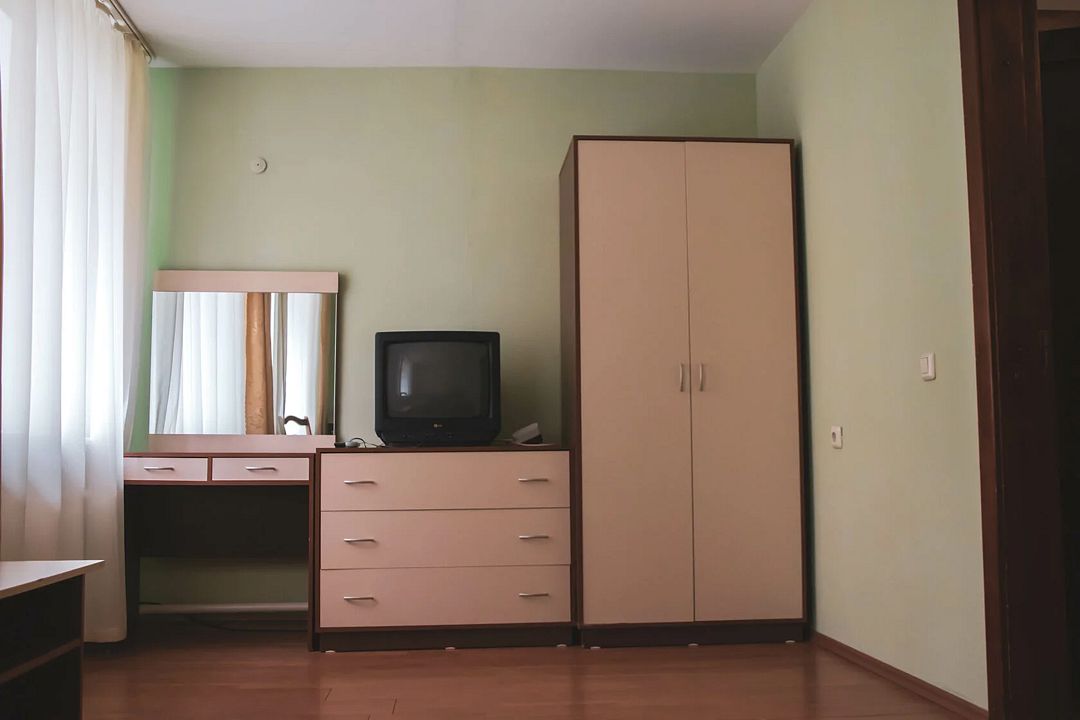 Стандартный 1-местный 1-комнатный (удобства на блок)