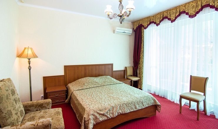 Стандартный 2-местный (без балкона, 4 этаж корпус 1)