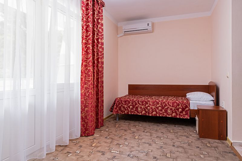 Стандартный 3-местный 2-комнатный (корпус № 2, 3)