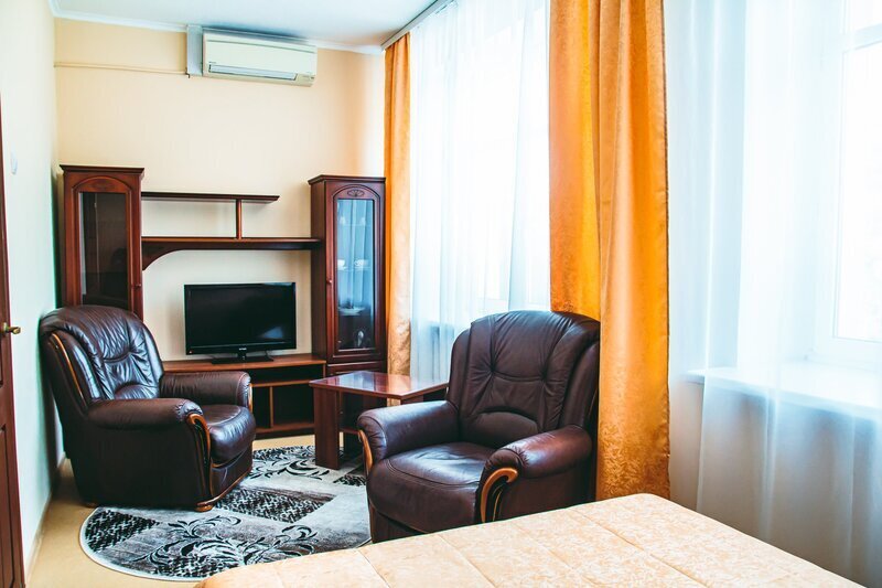 Люкс 1-местный (корпус №2, номер 43, 49, 53, 55, 61, 65)