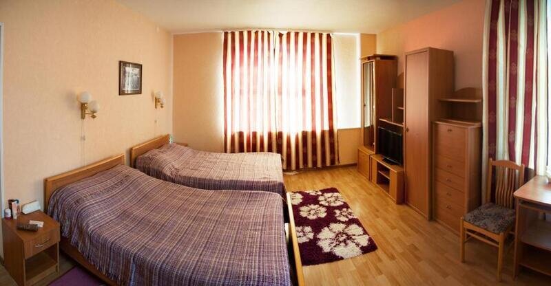 Люкс 2-местный 2-комнатный (корпус №1, 3 этаж, № 90)