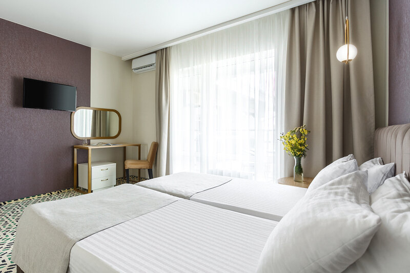 Апартаменты 2-местный 3-комнатный (коттедж)