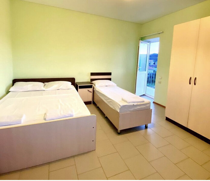 Люкс 3-местный (3-4 этаж)