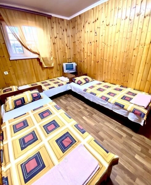 Эконом 3-х местный (1 этаж, цоколь)