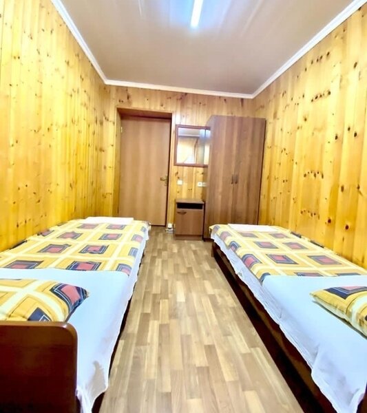 Эконом 3-х местный (1 этаж, цоколь)