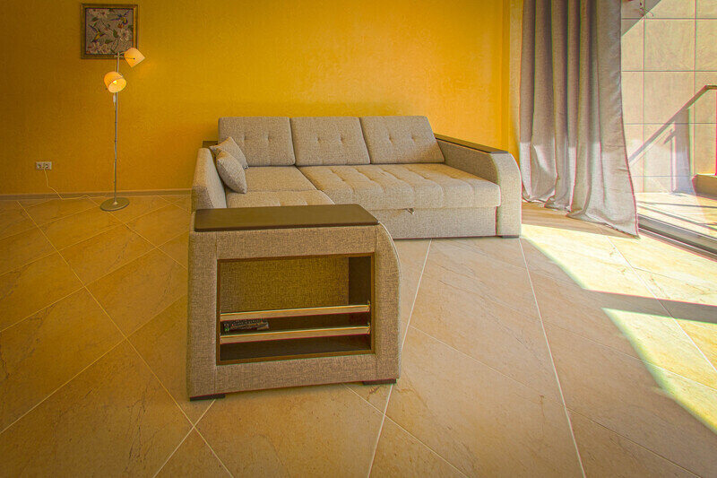 Улучшенные апартаменты с одной спальней  (8)