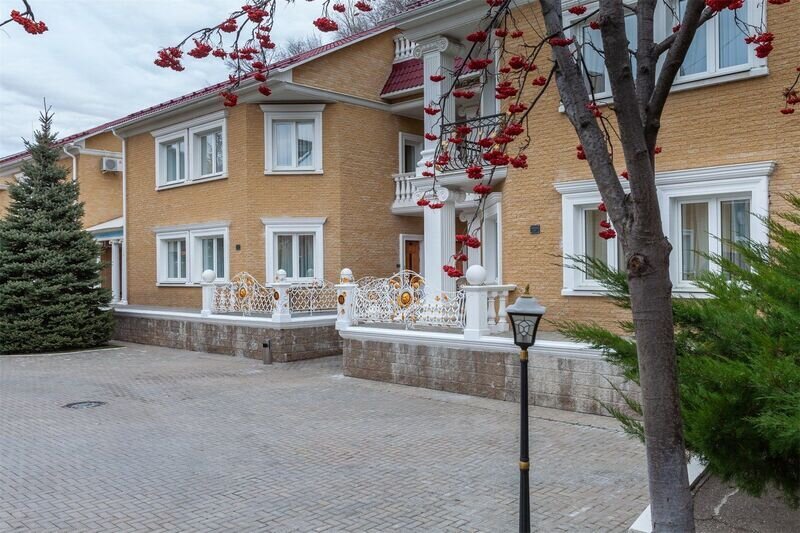 Коттедж 4-местный 2-этажный