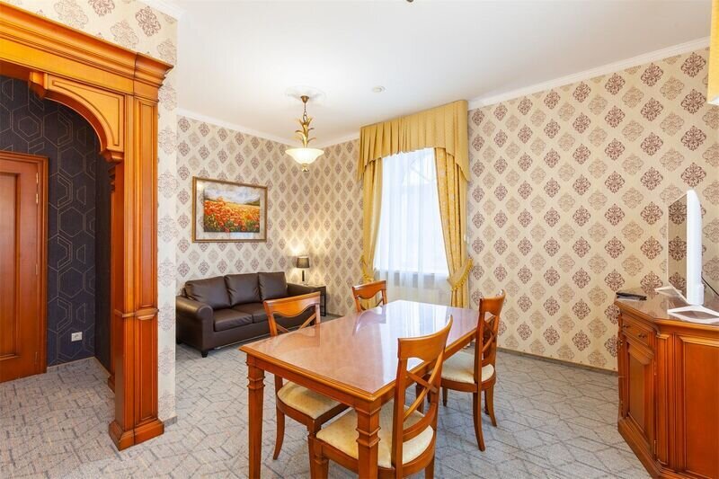 Люкс 2-местный 2-комнатный (DBL)