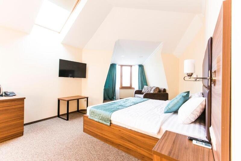 Полулюкс 2-местный 1-комнатный (без балкона)