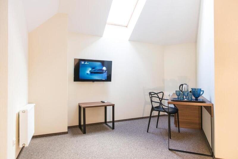 Полулюкс 2-местный 1-комнатный (без балкона)