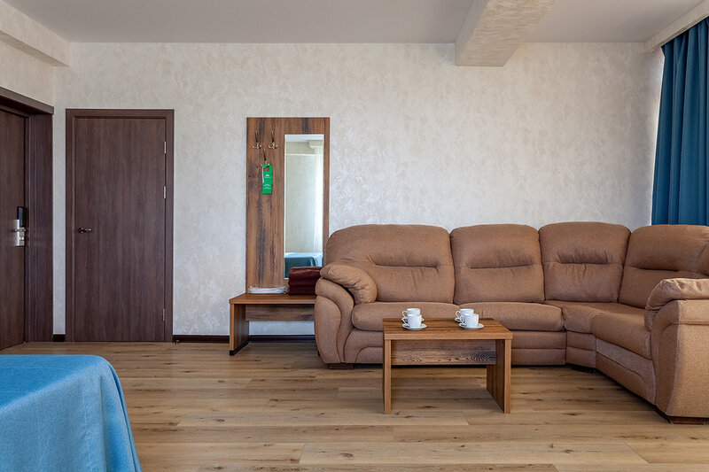 Стандартный 4-местный 2-комнатный