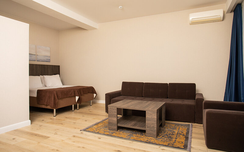 Стандартный 4-местный 2-комнатный