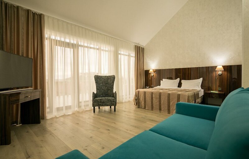 Стандартный 4-местный 2-комнатный(с террасой, корпус Б)