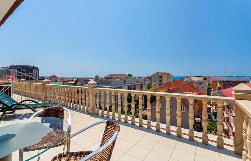 Стандартный 4-местный 2-комнатный(с террасой, корпус Б)