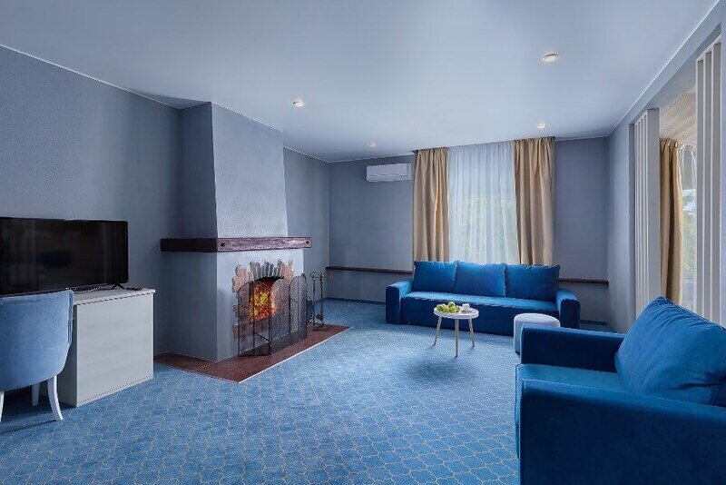 Люкс 4-местный «Рондо» (корпус №5)