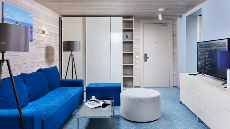 Люкс Suite 2-8 4-местный 2-комнатный (корпус №8)