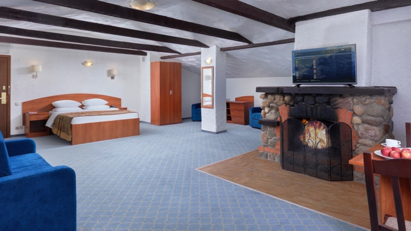 Люкс Suite Country 4-местный 1-комнатный (с камином)