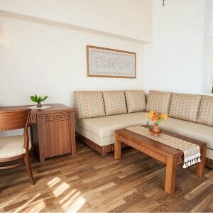 IMG_97041420797201center-center