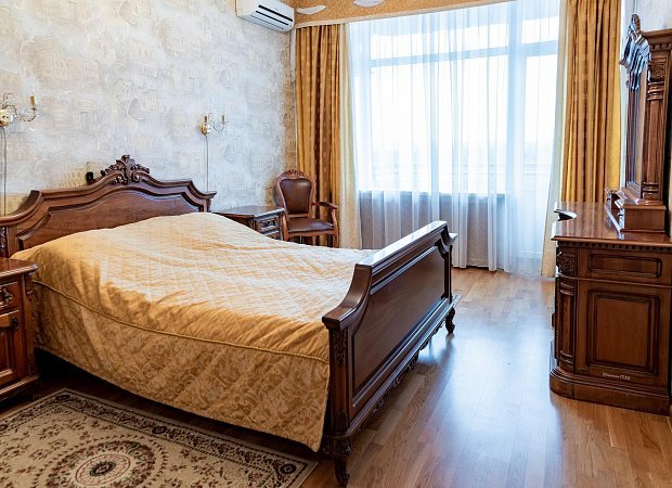 Люкс 2-местный 2-комнатный корпус №1