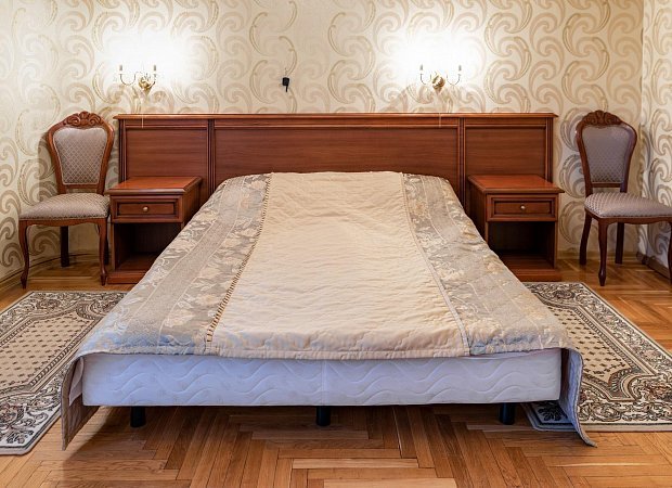 Люкс 2-местный 2-комнатный корпус №1