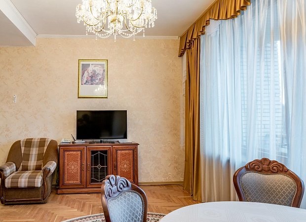 Люкс 2-местный 2-комнатный корпус №1