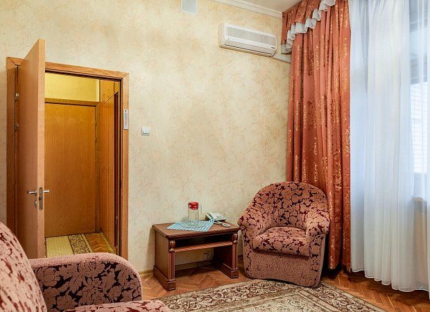 Люкс 2-местный 2-комнатный корпус №2