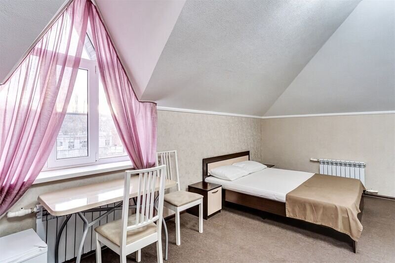 Полулюкс 4-местный 2-комнатный