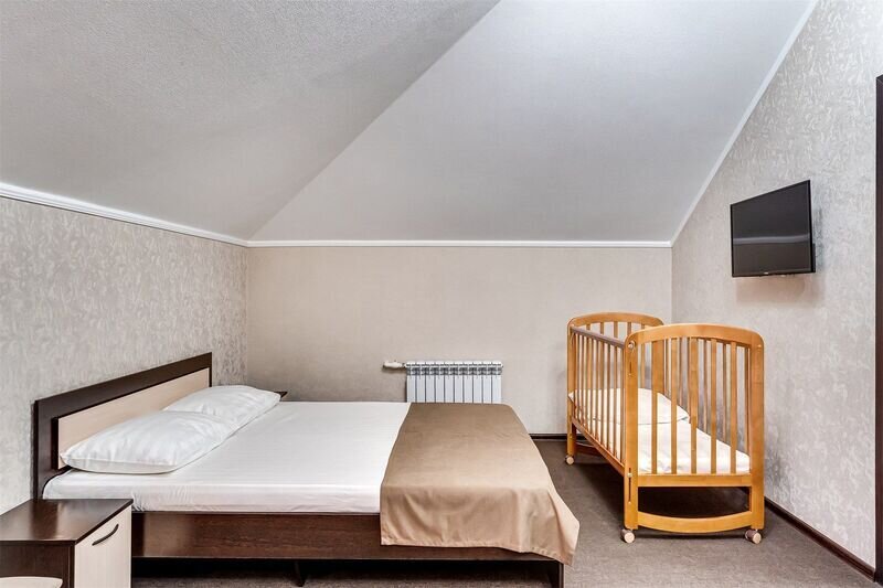 Полулюкс 4-местный 2-комнатный