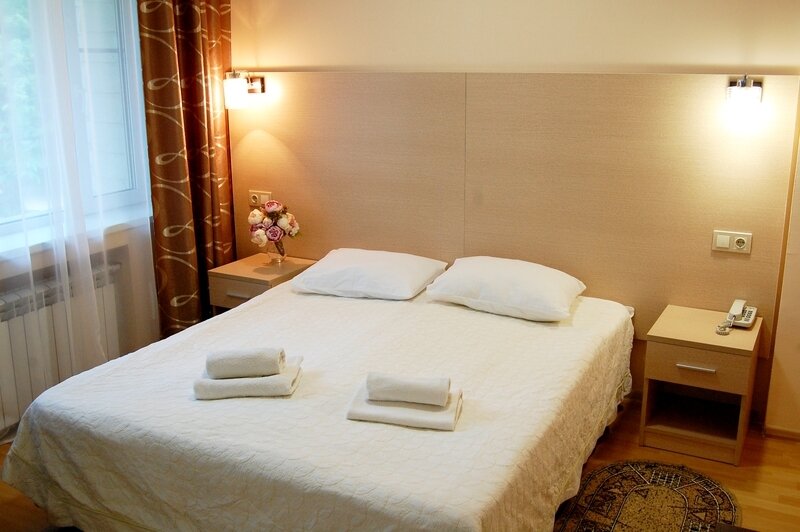 Полулюкс 2-местный 1-комнатный (корпус №4, 5)