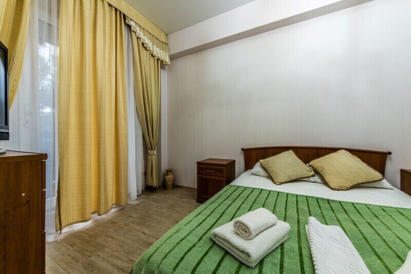 Люкс 5-местный Панорамный (с выходом на террасу)