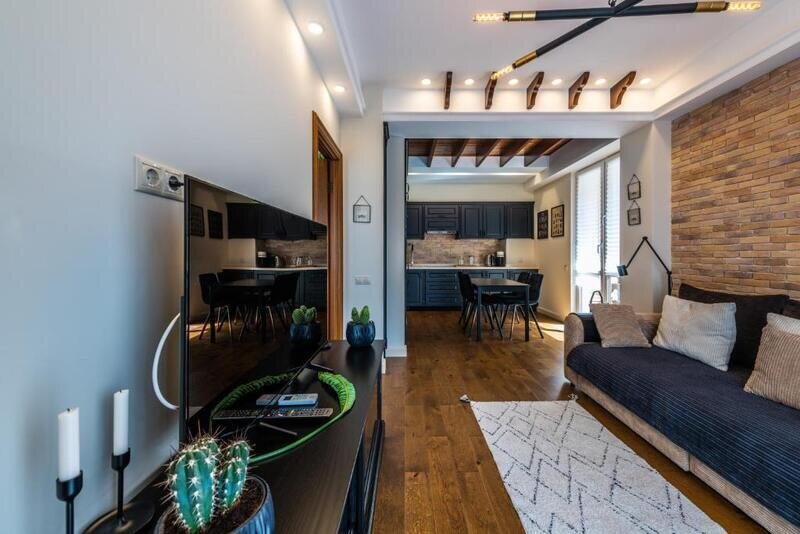 Люкс Уютный (с видовым балконом)