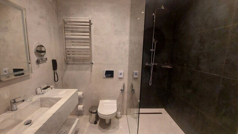 Люкс 2-местный 2-комнатный (вид на город)