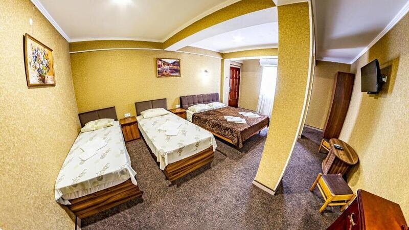 Люкс 4-местный 1-комнатный