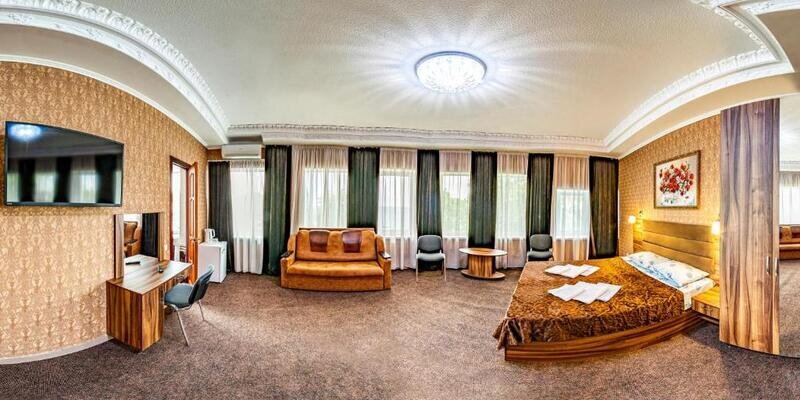 Люкс 4-местный 1-комнатный