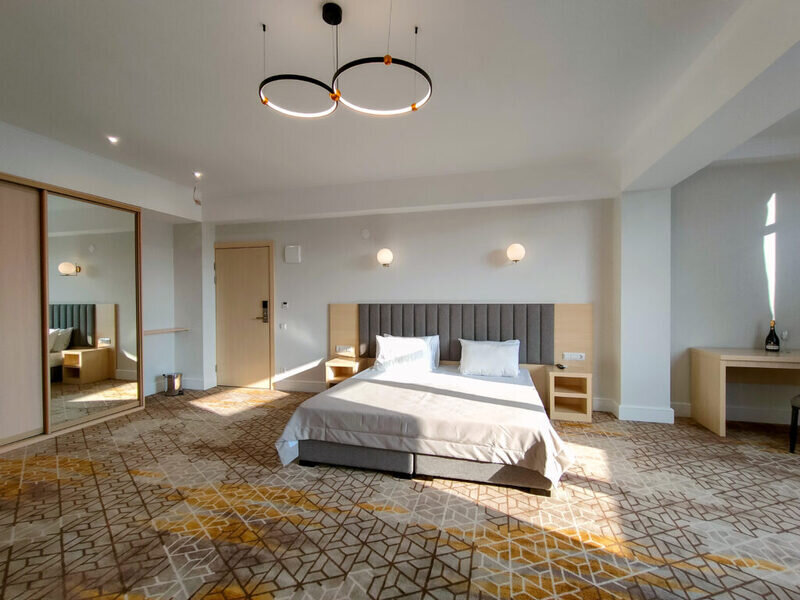 Люкс 2-местный с балконом