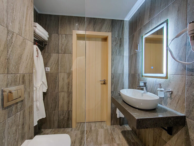 Люкс 2-местный с балконом