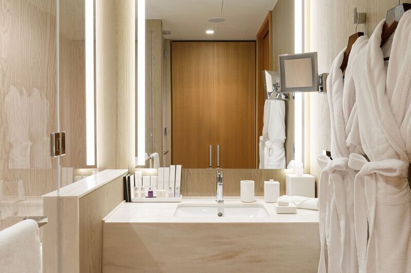 Делюкс 2-местный (DBL, вид на залив)