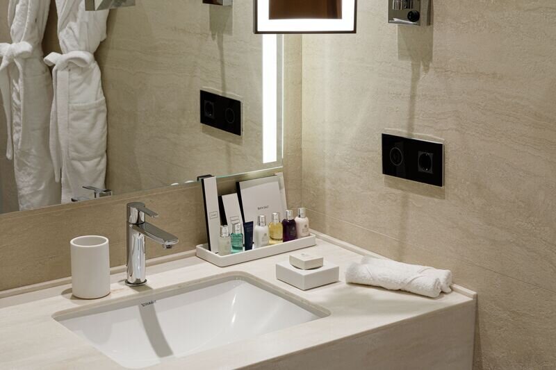 Делюкс 2-местный (DBL, вид на залив)