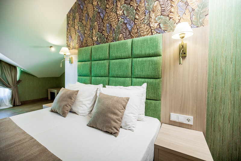 Семейный 4-местный 2-комнатный (мансарда)