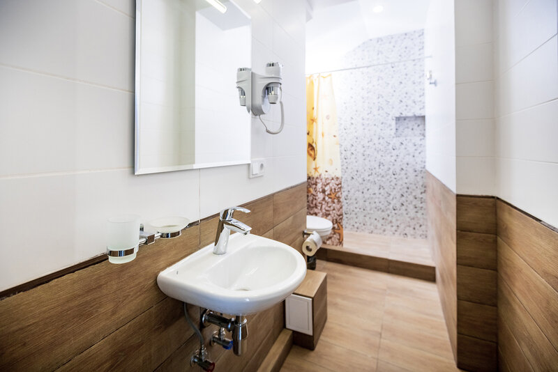 Семейный 4-местный 2-комнатный (мансарда)