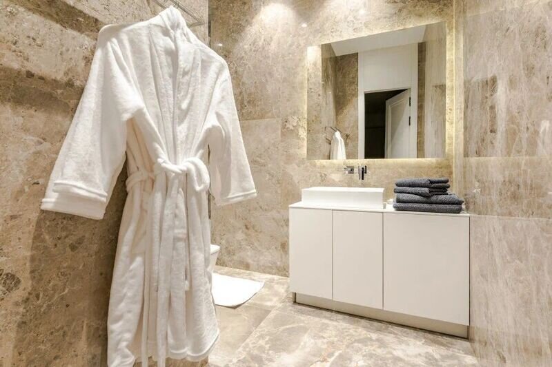 Апартаменты 2-местный 2-комнатный (люкс 77 этаж, 81 кв. м, ЖК Федерация)