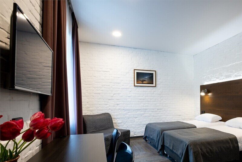 Полулюкс 4-местный (DBL/TWIN)