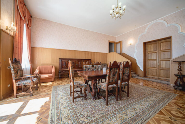 Апартаменты Сюит Президентский 4-местный 3-комнатный (корпус 2)