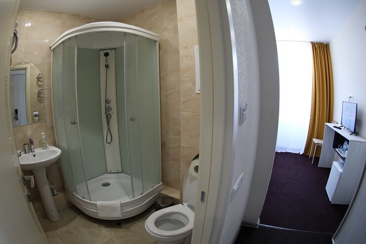 Стандарт 2-местный номер с частичным видом на море