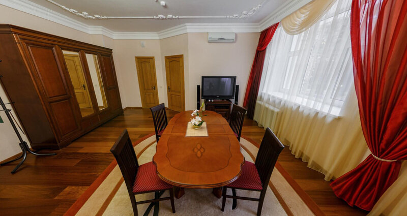 Люкс 2-местный 2-комнатный (2 корпус)