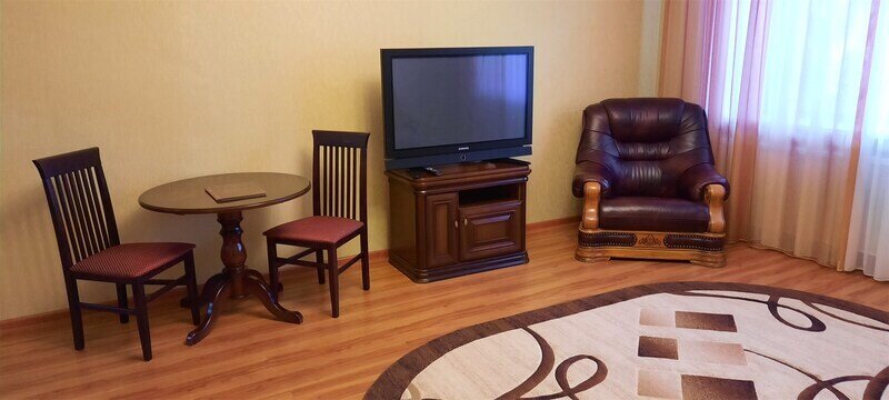 Люкс Малый 2-местный 2-комнатный (1 корпус)