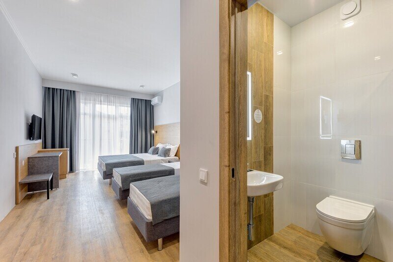 Lux 4-местный 1-комнатный